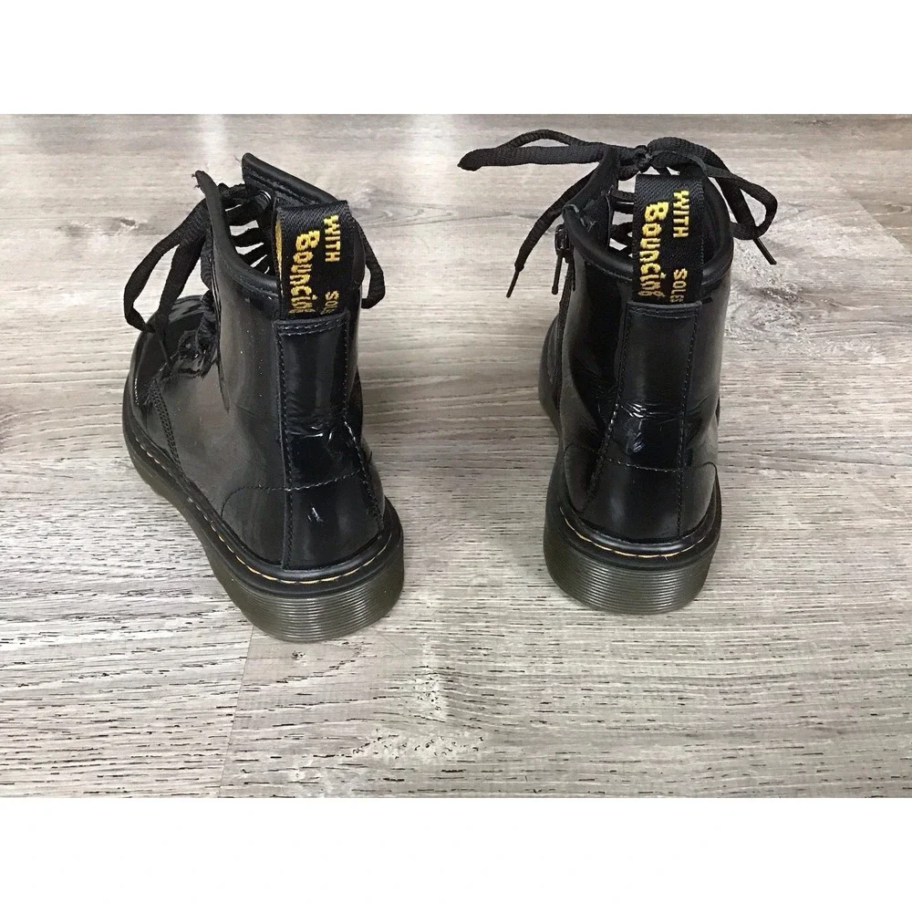 Dr. Martens Youth Size 1 15382 Black Zip Lace Up Combat Boots Kids Grunge Punk